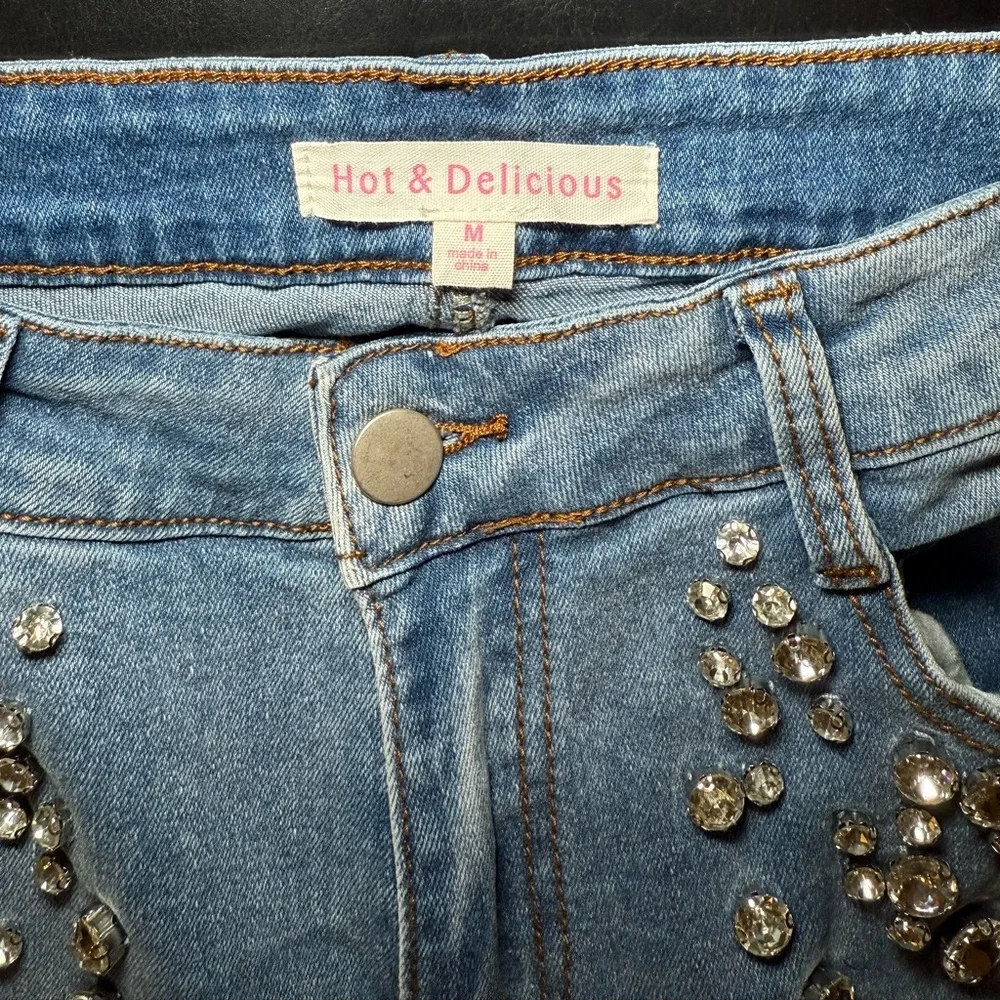 Hot & Delicious Embellished Blue Denim Jeans - Picture 4 of 7